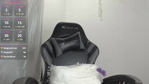 Snapshot of carla_naugthy_ chatting on March 19, 2026, 12:20 pm Carla naugthy online show from March 19, 2026, 12:20 pm