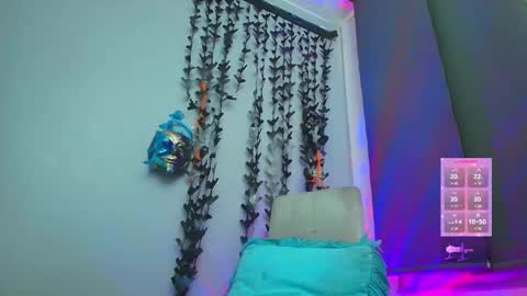 Snapshot of carla_rossi chatting on October 29, 2025, 9:16 pm Carla online show from October 29, 2025, 9:16 pm