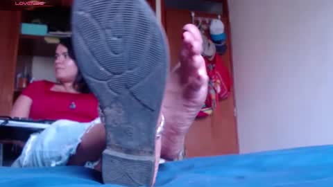 carlajames_1 online show from January 14, 2025, 9:51 pm