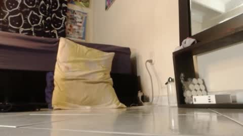 carlajames_1 online show from September 30, 2025, 11:10 pm