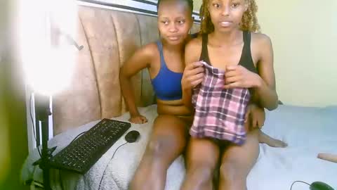 Snapshot of carlex_ chatting on March 12, 2025, 11:22 pm carlex_ online show from March 12, 2025, 11:22 pm