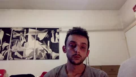 Snapshot of carlos037tm chatting on February 11, 2025, 10:18 pm Carlos online show from February 11, 2025, 10:18 pm