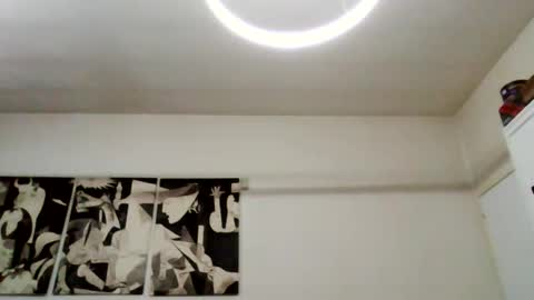 Snapshot of carlos037tm chatting on November 24, 2025, 8:47 am Carlos online show from November 24, 2025, 8:47 am