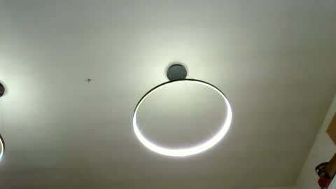 Carlos online show from December 18, 2025, 9:26 am