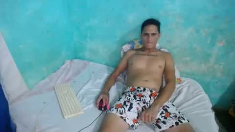 carlos_steven online show from July 10, 2026, 11:40 pm