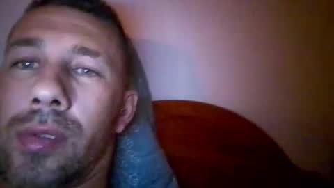 carloscadiz11 online show from October 10, 2025, 11:59 pm