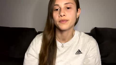 Carlotta4you  online show from February 14, 2025, 10:47 pm