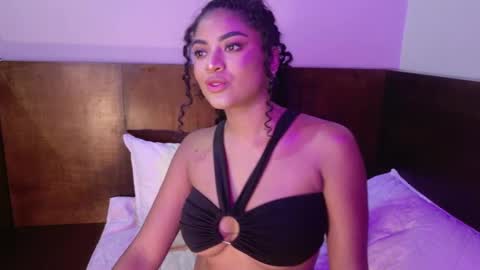 Carly Monroe  online show from October 24, 2025, 10:17 pm