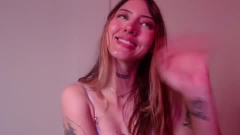 carmennrusso online show from July 7, 2026, 6:05 am