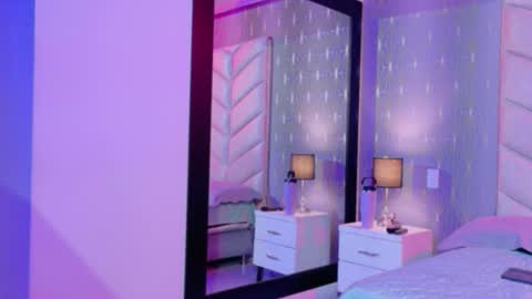 caro_adams1 online show from January 15, 2026, 11:48 am