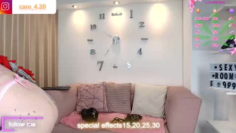 Caro Fisher online show from September 16, 2025, 1:12 pm