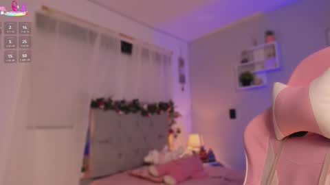 caro_sanchezz online show from October 9, 2025, 11:41 am