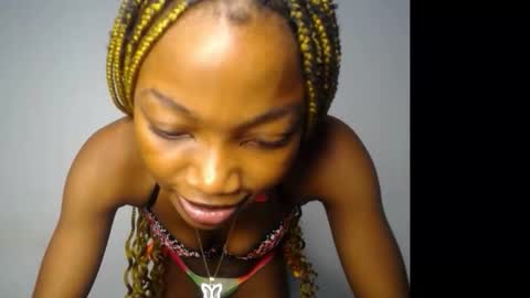 caroline online show from November 15, 2025, 5:27 am