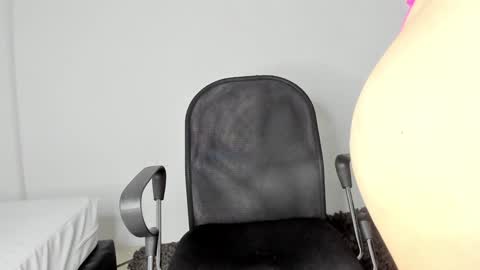 carolay759687 online show from January 3, 2025, 10:31 am