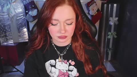Snapshot of carolina_winter chatting on January 3, 2025, 8:32 am Mira online show from January 3, 2025, 8:32 am