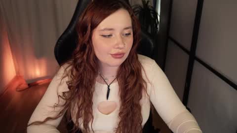 Snapshot of carolina_winter chatting on February 13, 2025, 11:39 am Mira online show from February 13, 2025, 11:39 am