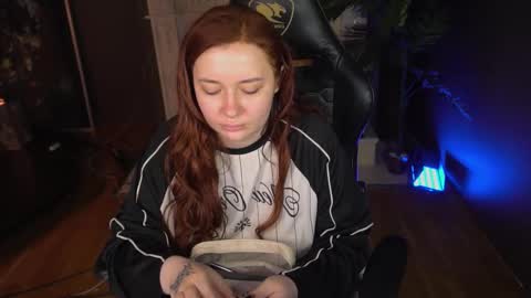 Snapshot of carolina_winter chatting on March 1, 2025, 5:31 am Mira online show from March 1, 2025, 5:31 am