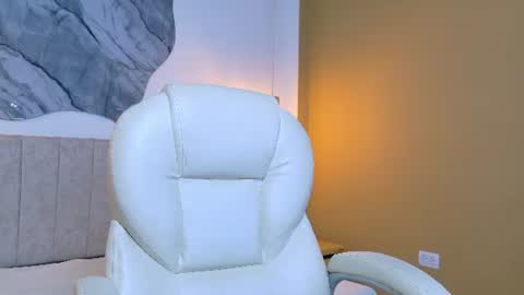 CAROLINA GARCIA online show from June 13, 2026, 4:32 am