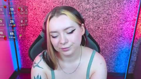 Snapshot of carolinareaperr chatting on September 10, 2025, 9:20 am Ask me better xx online show from September 10, 2025, 9:20 am