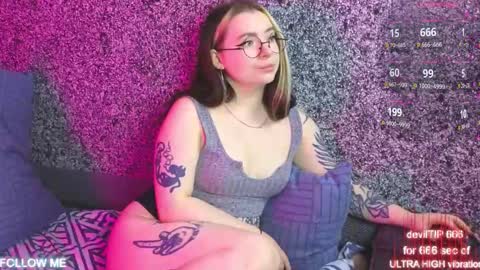 Ask me better xx online show from October 22, 2025, 2:17 pm