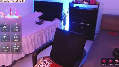 carolina online show from October 13, 2025, 10:54 pm