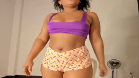 Caro online show from February 14, 2026, 1:24 am