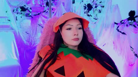 carolpatterson_ online show from October 30, 2025, 8:16 am