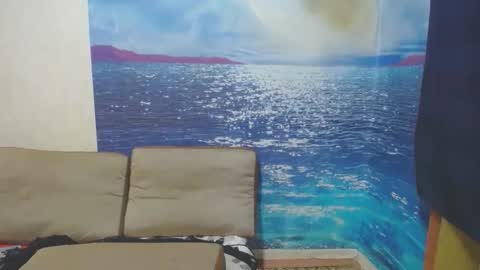 VicunaCool online show from September 30, 2025, 2:44 pm