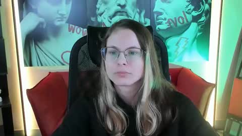 Snapshot of carrie_roses chatting on September 11, 2025, 4:56 am carrie_roses online show from September 11, 2025, 4:56 am