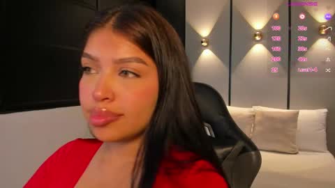 Snapshot of carriepink_ chatting on November 4, 2025, 12:04 pm carriepink_ online show from November 4, 2025, 12:04 pm