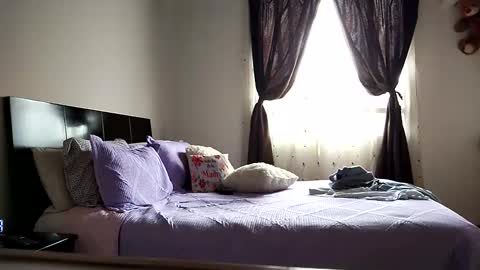 Snapshot of carrilez chatting on November 16, 2025, 7:19 pm carrilez online show from November 16, 2025, 7:19 pm