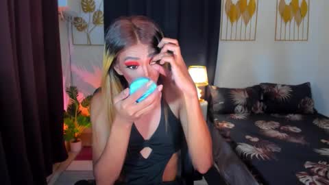 Snapshot of casandrawilson chatting on October 19, 2025, 3:45 pm casandrawilson online show from October 19, 2025, 3:45 pm