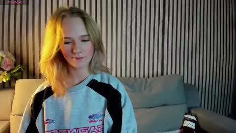 Casey sweeet online show from September 29, 2025, 8:08 am