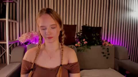Casey sweeet online show from May 18, 2026, 9:15 am