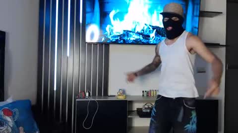 Snapshot of cash_master77 chatting on January 1, 2025, 3:56 am Cash Master777 online show from January 1, 2025, 3:56 am