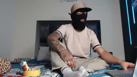 Snapshot of cash_master77 chatting on January 5, 2025, 9:59 am Cash Master777 online show from January 5, 2025, 9:59 am