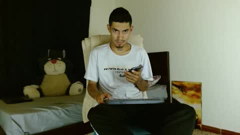 Snapshot of cash_master_san chatting on November 2, 2025, 1:08 am Cash Master San online show from November 2, 2025, 1:08 am