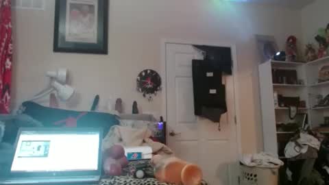 cashduo online show from November 2, 2025, 1:24 pm