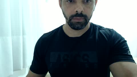 Snapshot of cashmastermuscle77 chatting on July 6, 2026, 12:35 pm cashmastermuscle77 online show from July 6, 2026, 12:35 pm