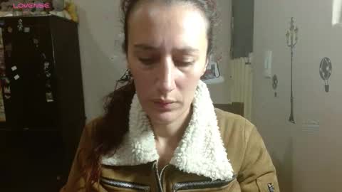 Snapshot of cassandra_brownn chatting on December 1, 2025, 6:46 pm online show from December 1, 2025, 6:46 pm