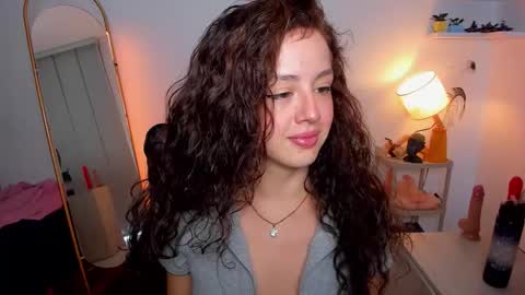 Snapshot of cassandra_caiin chatting on October 2, 2025, 12:01 pm Cassie online show from October 2, 2025, 12:01 pm