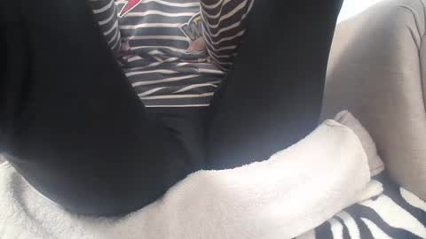 Snapshot of cassandra_joy chatting on February 9, 2025, 7:16 am Cassandra joy online show from February 9, 2025, 7:16 am