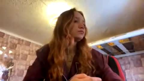 Scarlett online show from March 2, 2026, 4:14 am