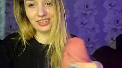 Casey Chris online show from May 22, 2026, 10:21 am