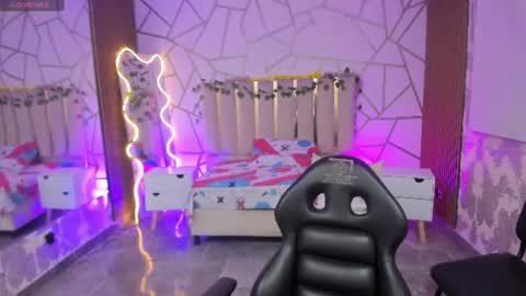 casse_tay online show from July 23, 2026, 3:15 am