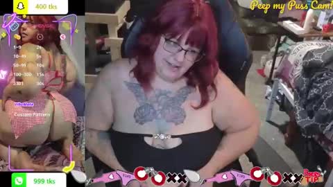 Snapshot of casserole_bbw chatting on September 20, 2025, 12:33 am Casserole bbw online show from September 20, 2025, 12:33 am