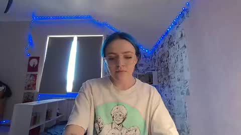 Snapshot of casseyderoche chatting on July 18, 2026, 1:15 pm Stella online show from July 18, 2026, 1:15 pm