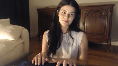 Snapshot of cassiealvarez chatting on May 27, 2026, 1:35 am cassiealvarez online show from May 27, 2026, 1:35 am