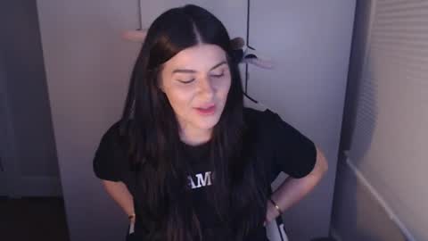 cassiealvarez online show from July 10, 2026, 3:00 am