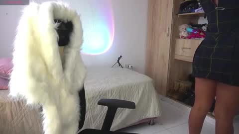 Snapshot of cassiecol chatting on October 13, 2025, 4:51 pm cASSie online show from October 13, 2025, 4:51 pm